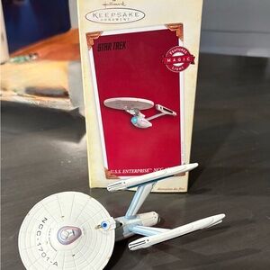 Hallmark Star Trek U.S.S. Enterprise Ornament - White and Red